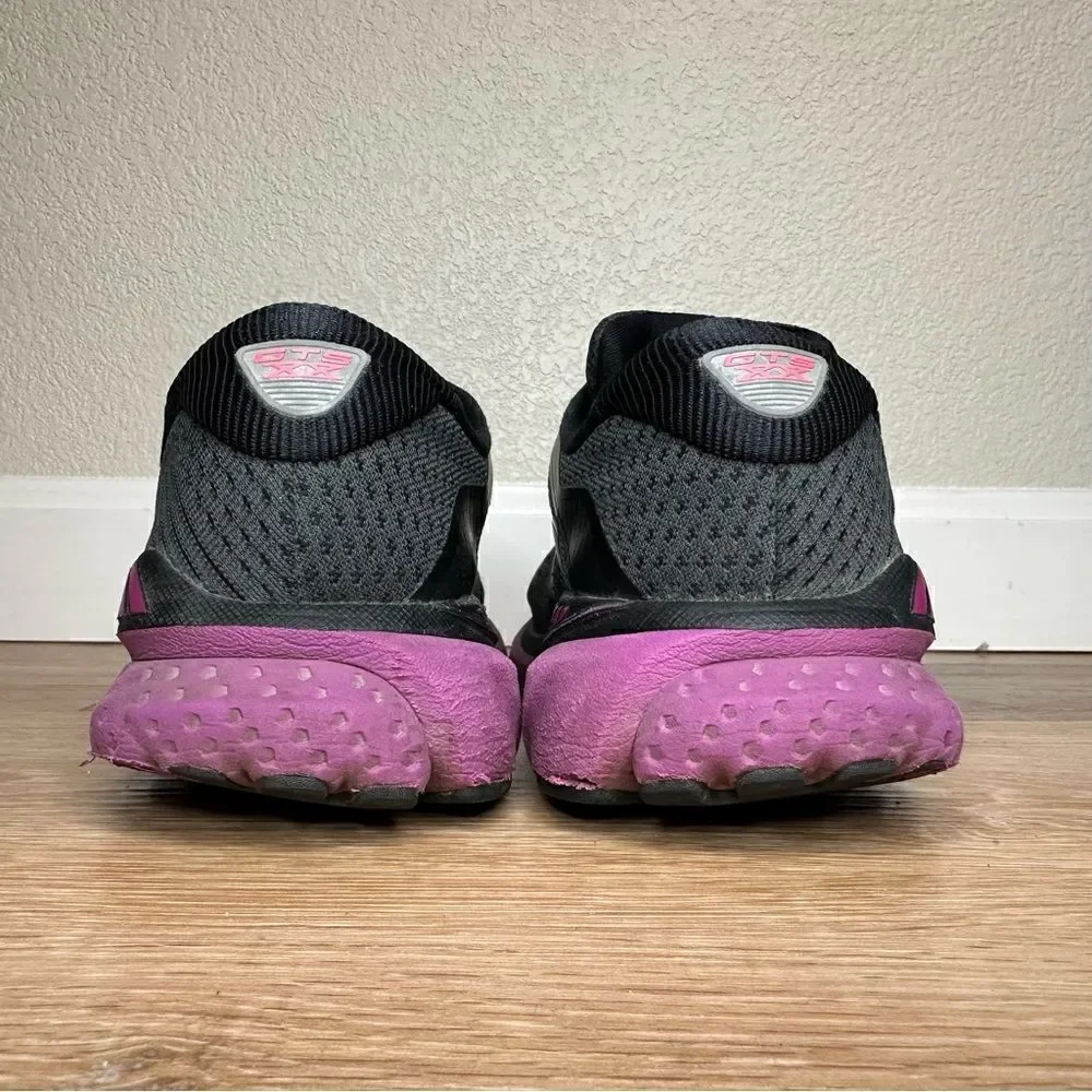 Brooks Adrenaline GTS 20 Black Running Shoes, Size 7.5